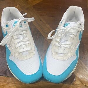 Nike Air Max White and Teal Sneakers